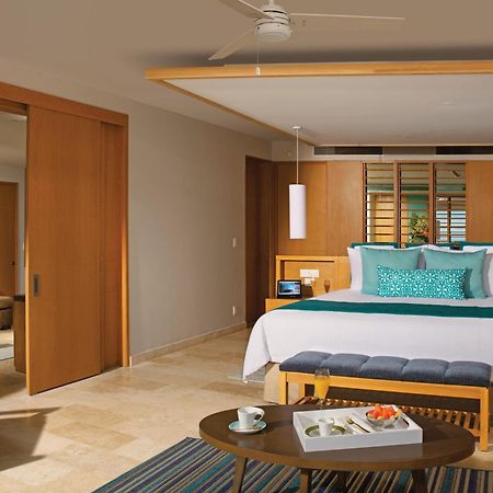 Dreams Playa Mujeres Golf & Spa Resort Cancun Exterior photo